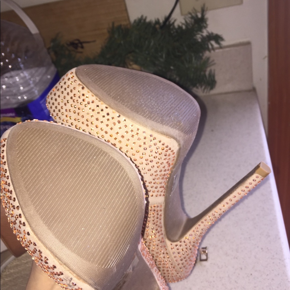 Deb pumps - Picture 3 of 4